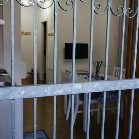 Dali House Apartment *